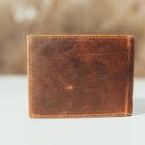 Men’s Leather Wallets